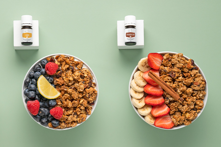 Lemon+ e Cinnamon Bark+ con ciotole di granola e frutta