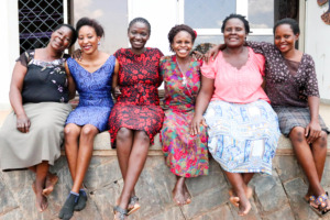 Image of female entrepreneurs and artisans supported by the YL Foundation.