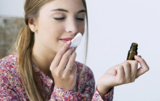 【コンプラ知恵袋】「直接塗布・飲用できる」は正しいか｜Compliance（コンプライアンス）