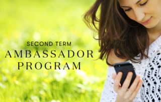 SNSを通してヤング・リビングの魅力を発信して頂く「ヤング・リビング アンバサダープログラム」 前回多くの皆さまにご応募頂きました！ 今回は「第２期」ブランドアンバサダーを募集致します。 SNSを通して、ヤング・リビングだけでなく自身の持つ「ブランド」を発信しませんか？ プロフェッショナルである必要はありません。 自身の想像力を活かしてヤング・リビングを発信したい、SNSで製品の魅力だけでなく”自身”を発信したい！ 楽しいことがとにかく大好き！SNSを使ってヤング・リビングを盛り上げたい！ そういった情熱のある方大歓迎です！ アンバサダーに選ばれた方には、期間中の活動に使用できる「ポイント」を付与致します。 また、活動に応じて期間終了後には素敵なプレゼントを進呈予定です＾＾ 詳細についてはバーチャルオフィスにてご確認ください。（ログインが必要です）