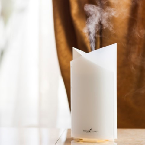 Young Living DEWDROP™ DIFFUSER Essential Oil Atomizer & Humidifier  Aromatherapy