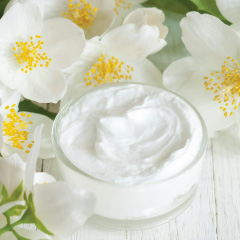 DIY shaving cream with essential oils